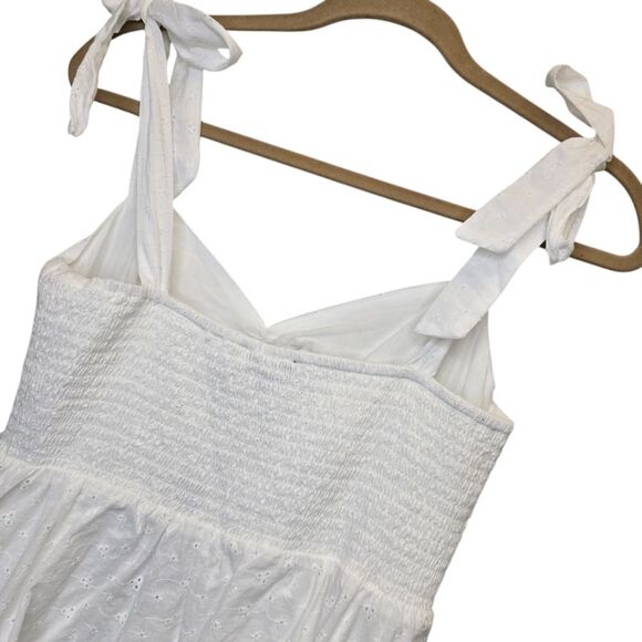 NWT Lulus Women's M Fairytale Feeling White Eyelet Tie-Strap Tiered Midi Dress - Picture 10 of 16